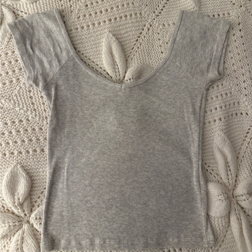 Brandy Melville ribbed top